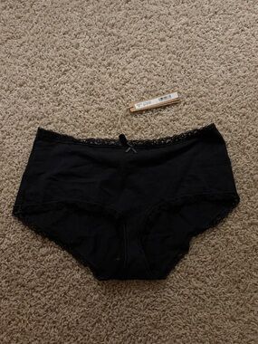 SKIMS Black Lace-Trim Boyshort Panty